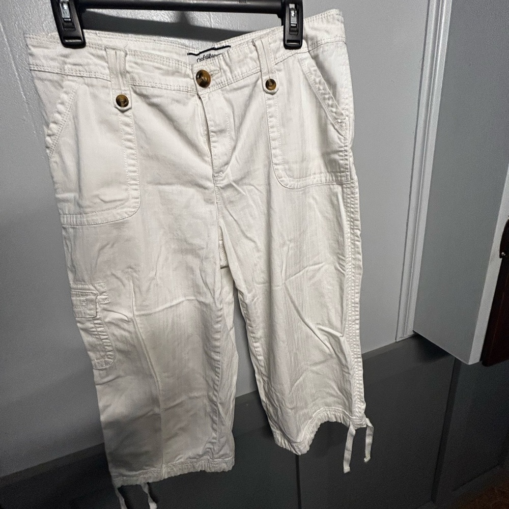 Capris - Picture 5 of 7